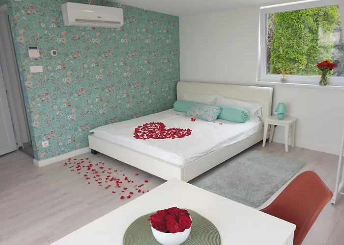 Panoramic Apartment *